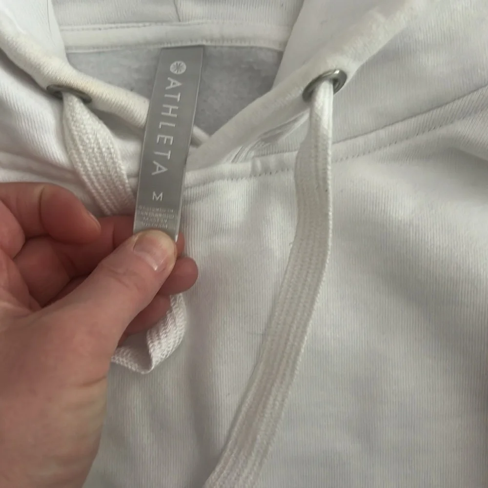 Womens Athleta medium sweatshirt - Picture 3 of 3